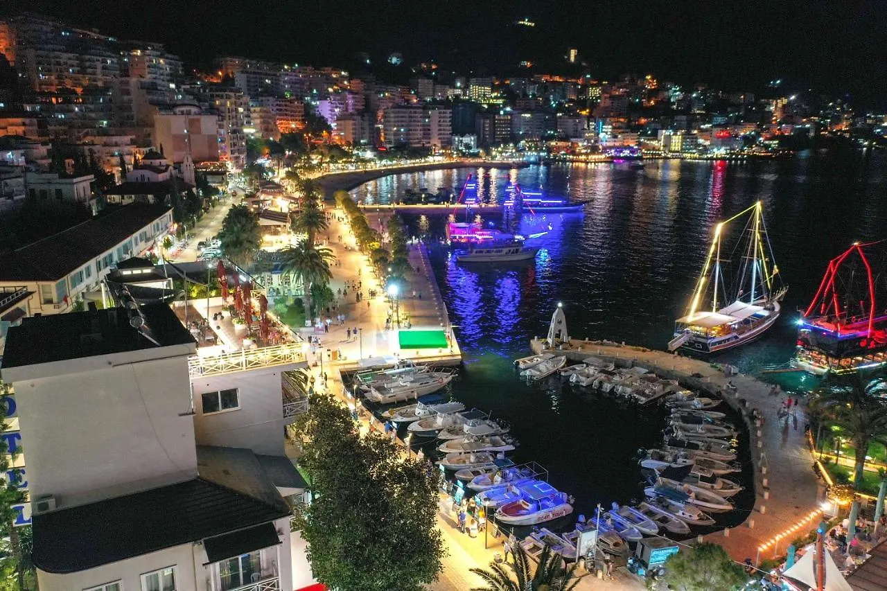Porto Eda Hotel Sarandë 4*,