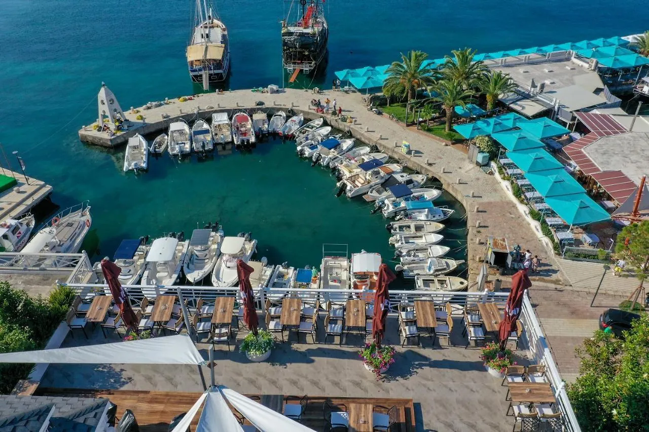 Porto Eda Hotel Sarandë 4*,  Albania